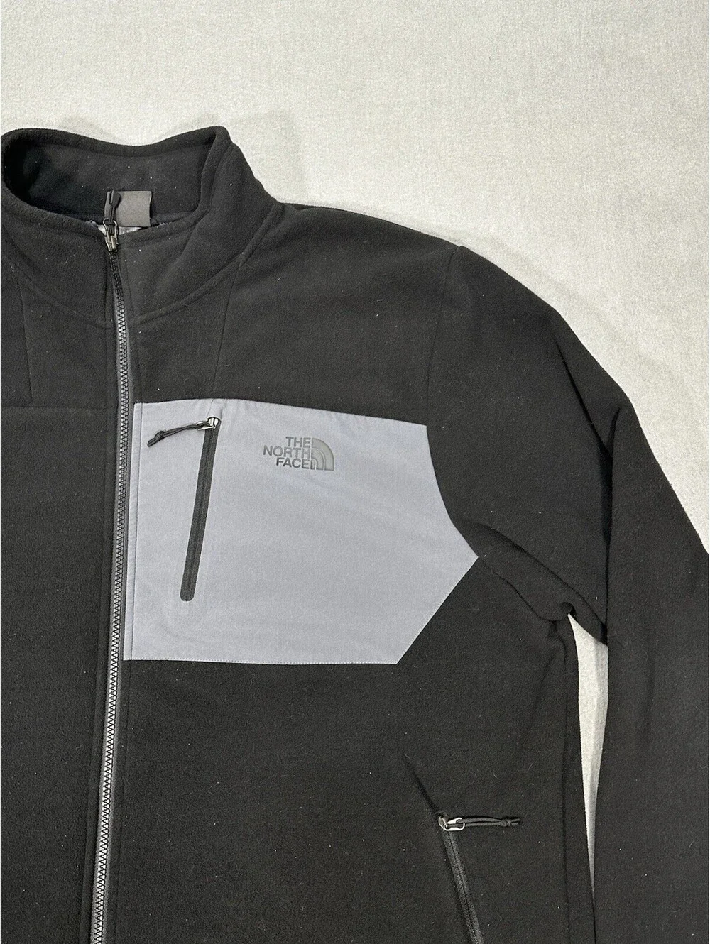 The North Face Men’s XXL Full Zip Fleece Jacket Black Gray Soft Shell